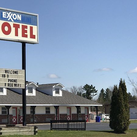 Exxon Quik Stop & Motel Wausaukee Εξωτερικό φωτογραφία