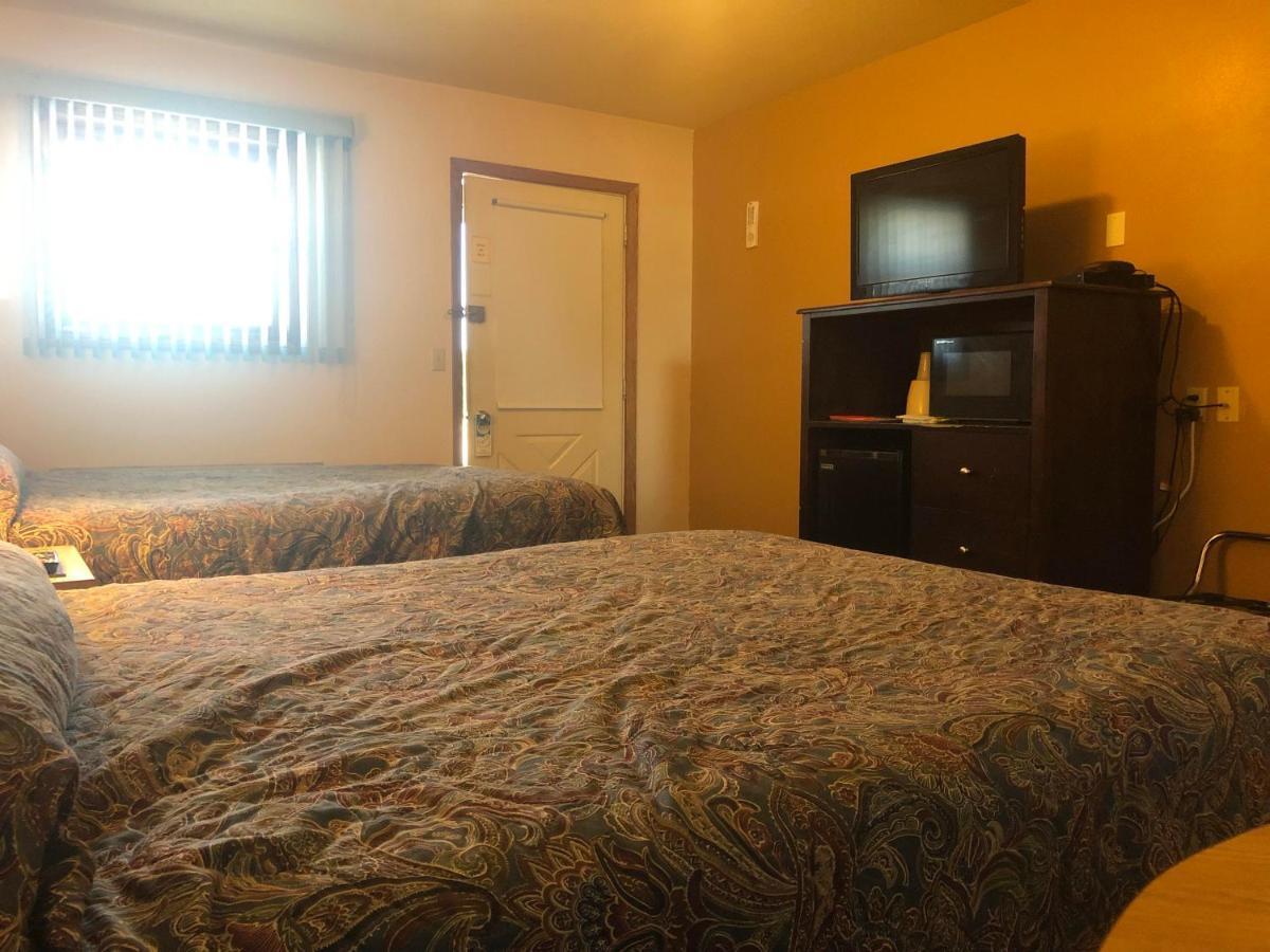 Exxon Quik Stop & Motel Wausaukee Εξωτερικό φωτογραφία