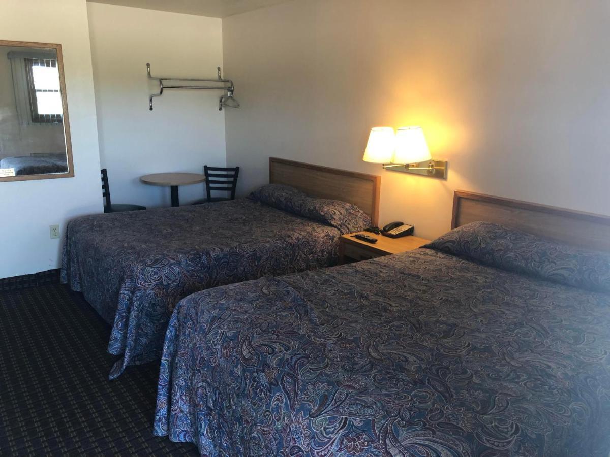 Exxon Quik Stop & Motel Wausaukee Εξωτερικό φωτογραφία